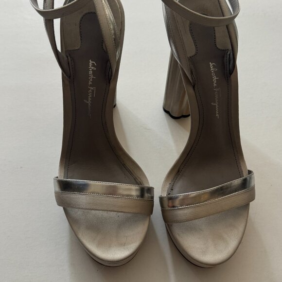 Salvatore Ferragamo Silver Platform Sandal High Heels - Picture 2 of 4